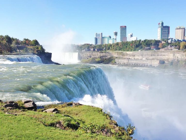 Best Way to See the American Side of Niagara Falls | The TV Traveler